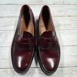 G.H. Bass Penny Loafers Mens 10EE Burgundy Weejuns Leather Dress Shoes 71-1033